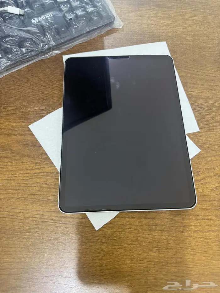 ايباد برو 256 قيقا مع سماعات ايربود برو 11