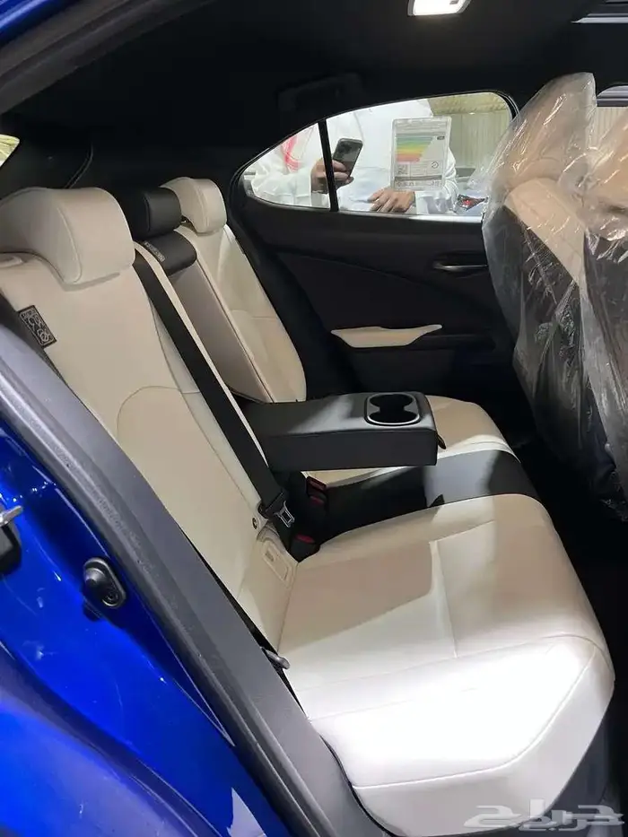 لكزس UX200 F Sport برستيج 2020 جديد 7