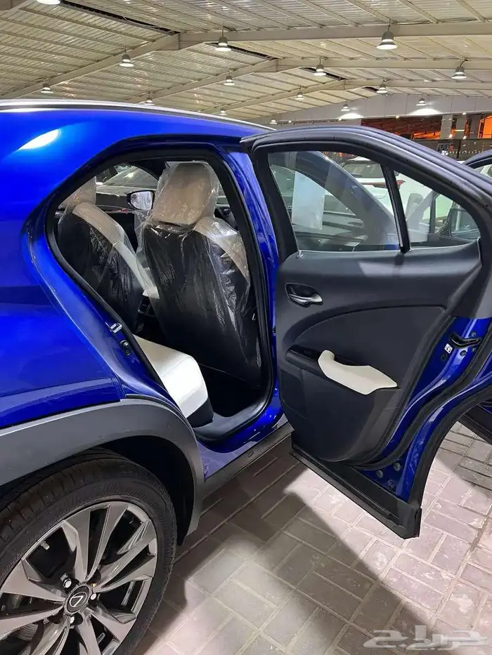 لكزس UX200 F Sport برستيج 2020 جديد 4