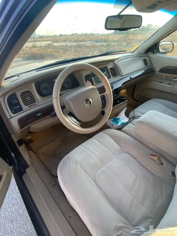 فورد جراند ماركيز 2