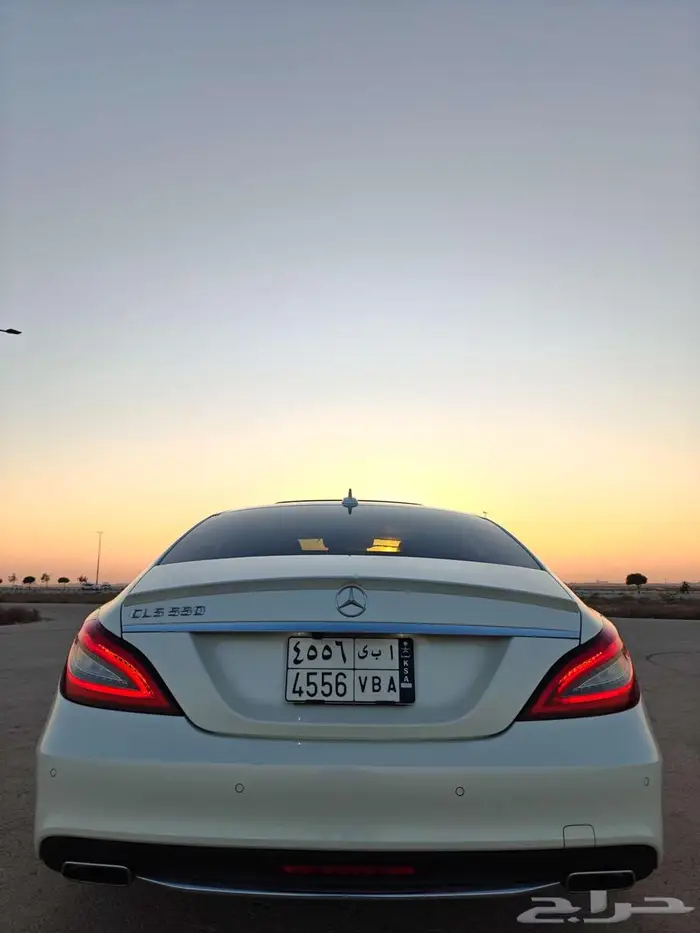 مرسيدس2016 550 CLS بحالة الوكالة 16