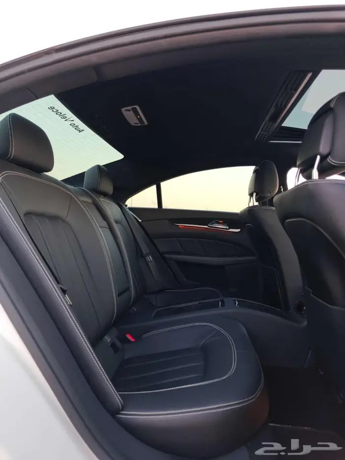 مرسيدس2016 550 CLS بحالة الوكالة 38
