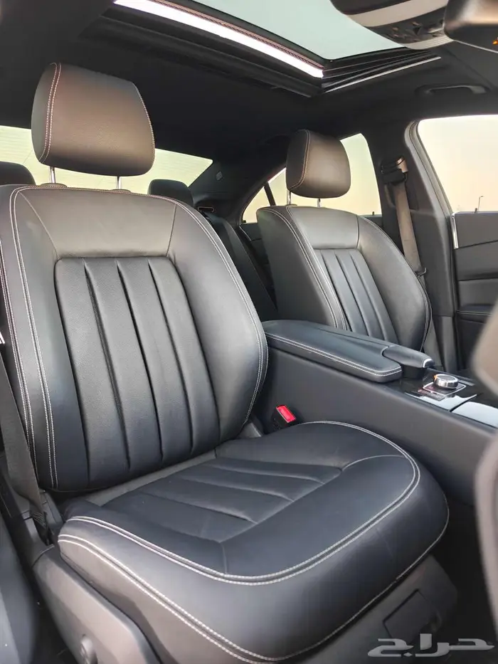 مرسيدس2016 550 CLS بحالة الوكالة 37