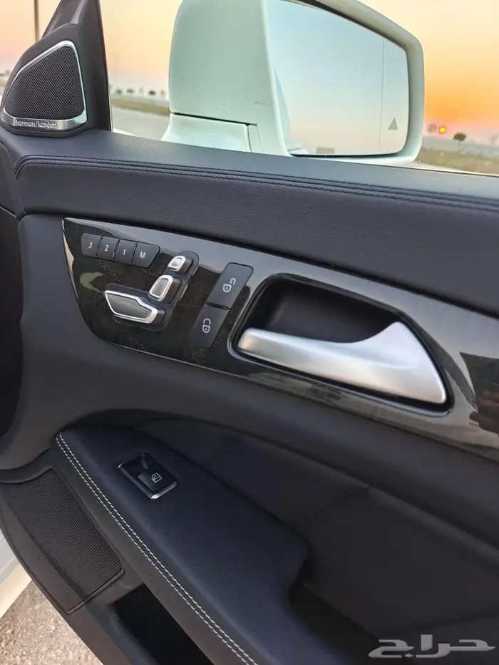 مرسيدس2016 550 CLS بحالة الوكالة 45