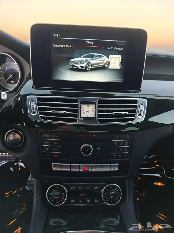 مرسيدس2016 550 CLS بحالة الوكالة 29