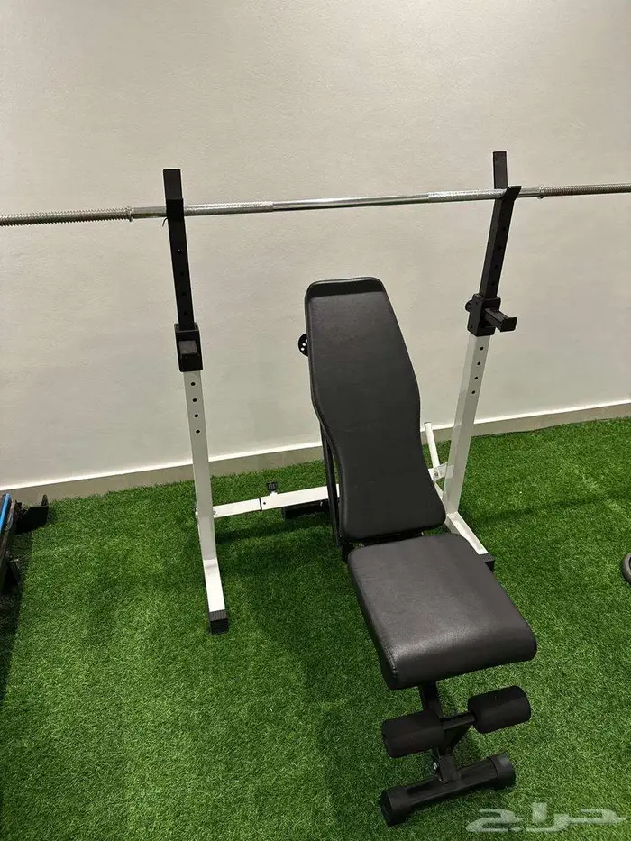 معدات رياضية واجهزة (سير و جهاز تكسير دهون) وأوزان للبيع 6