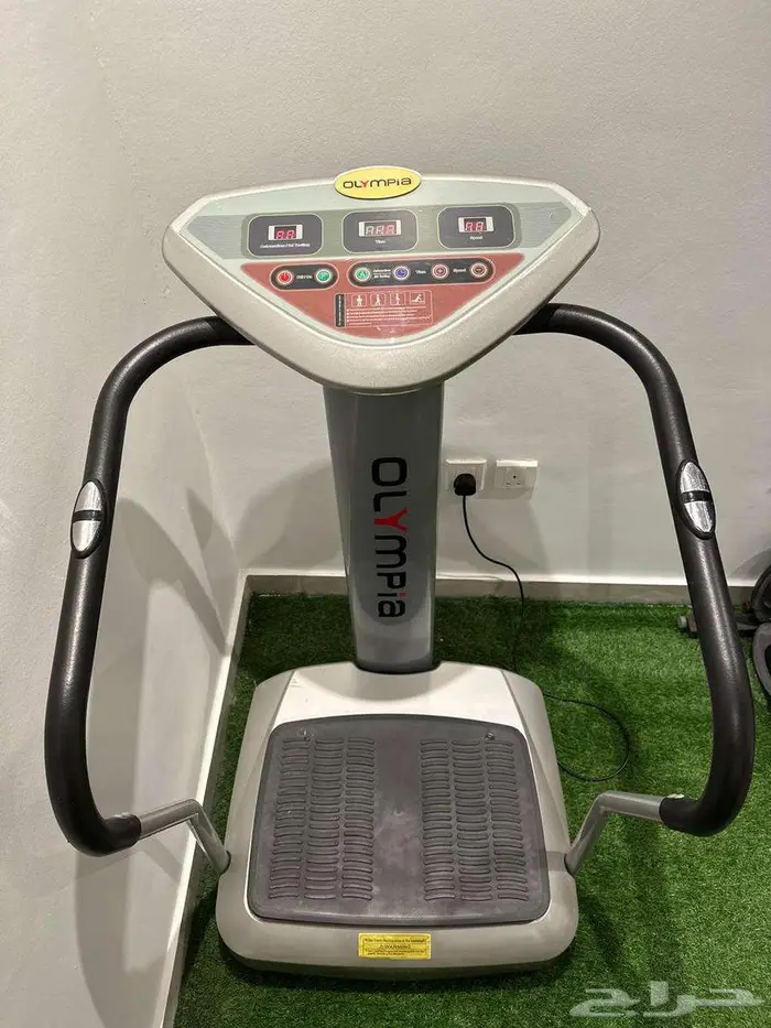 معدات رياضية واجهزة (سير و جهاز تكسير دهون) وأوزان للبيع 4