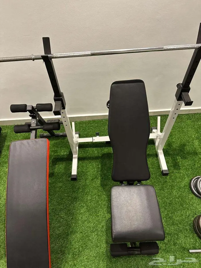 معدات رياضية واجهزة (سير و جهاز تكسير دهون) وأوزان للبيع 5