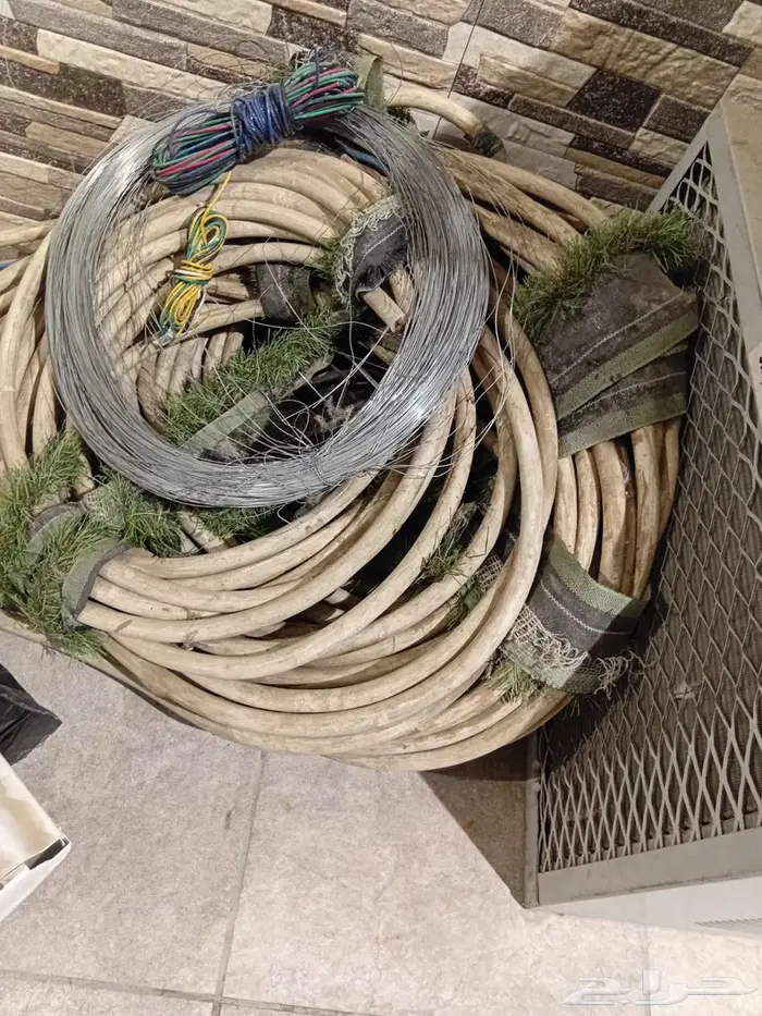 شاشات ومكيف وكيابل ولمبات ودراجه 0