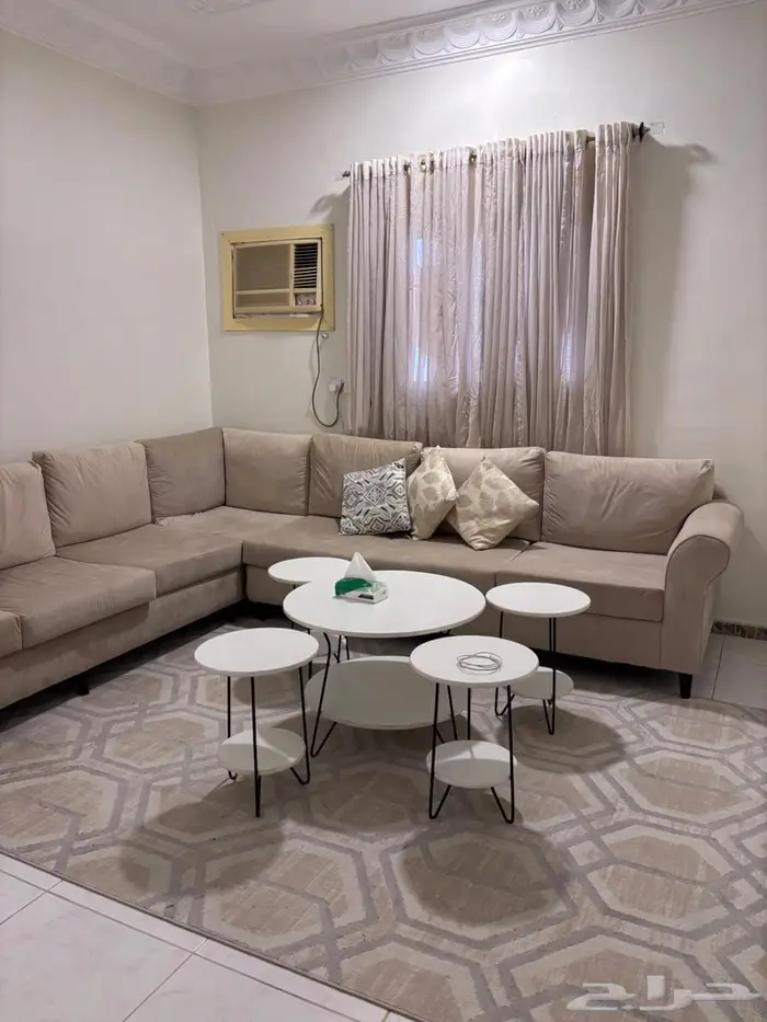 كنب للبيع حلو لصاله او مكان كرف 450 ريال 5