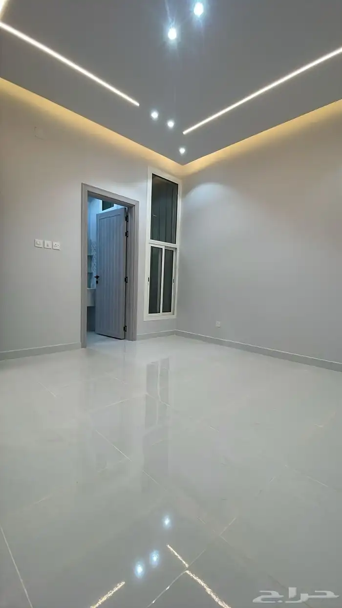 للبيع دور تأسيس دورين حي ملحق النفل شغل راقي وتصميم فخم وممي 11