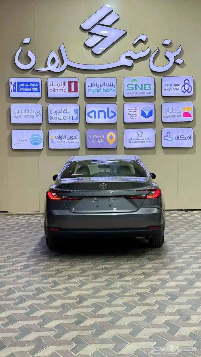 تويوتا كامري 2025 16