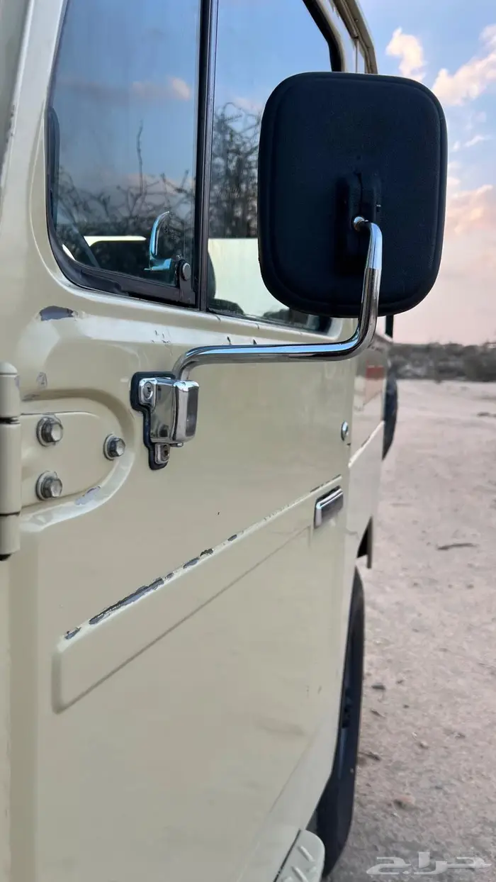 جيب مقفص 84LX 11