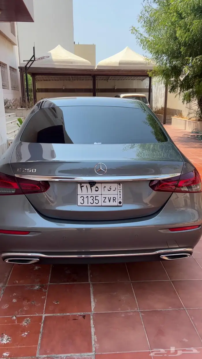 مرسيدس E 250 2021 3