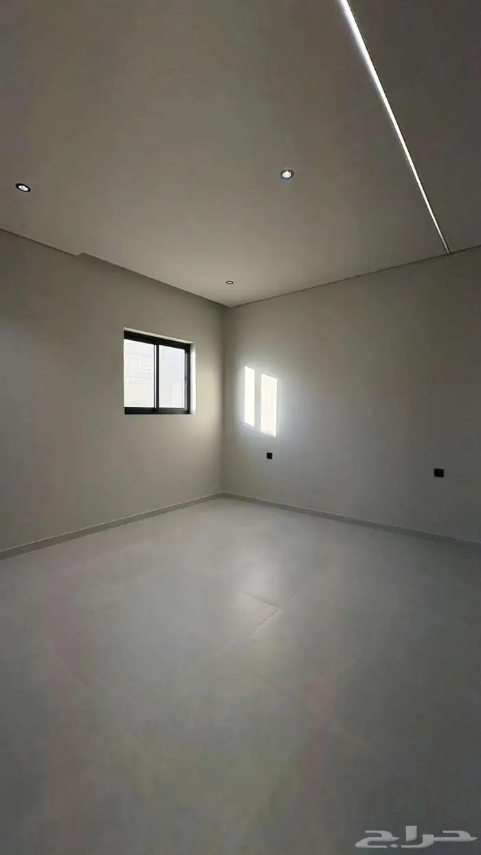 ملحق للبيع بحي الرحمانية ( مصعد مشب جلسة بالسطح مطبخ راكب) 6