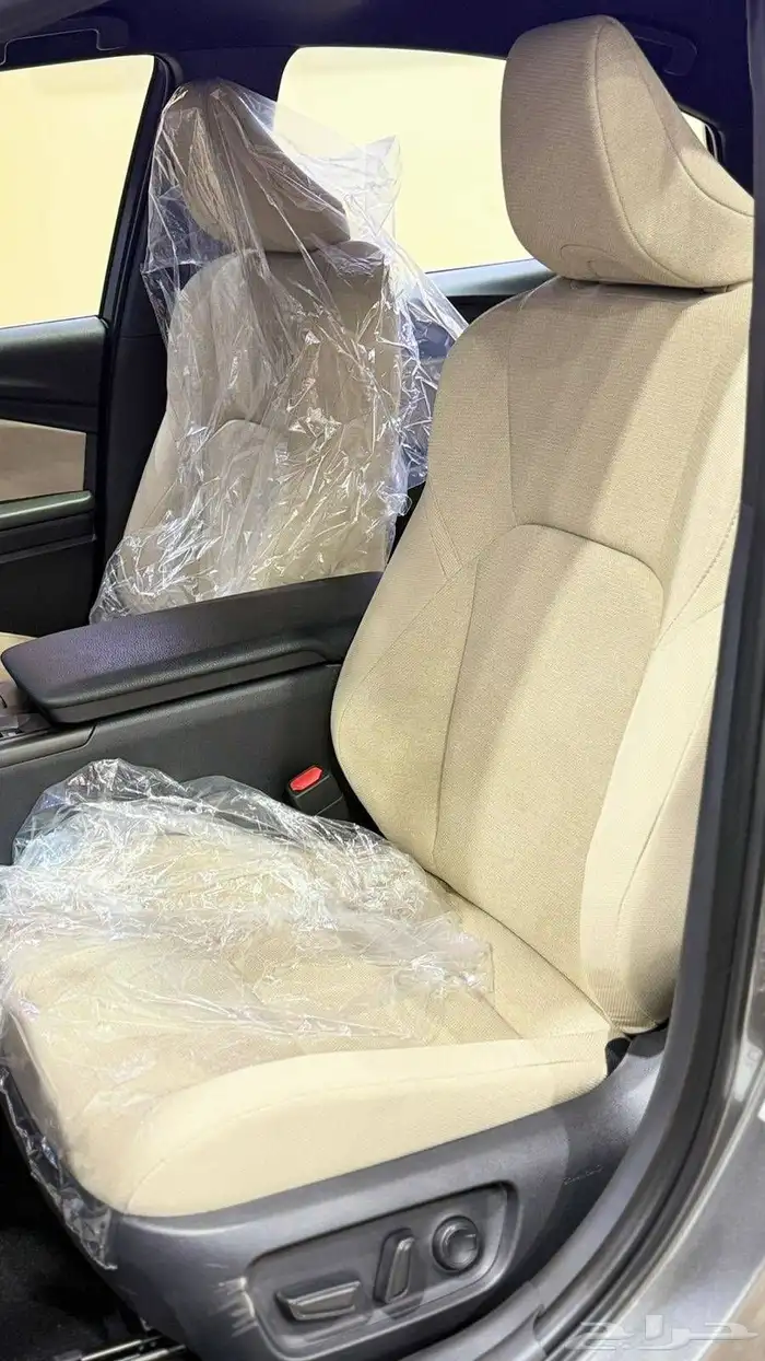 تويوتا كامري 2025 14