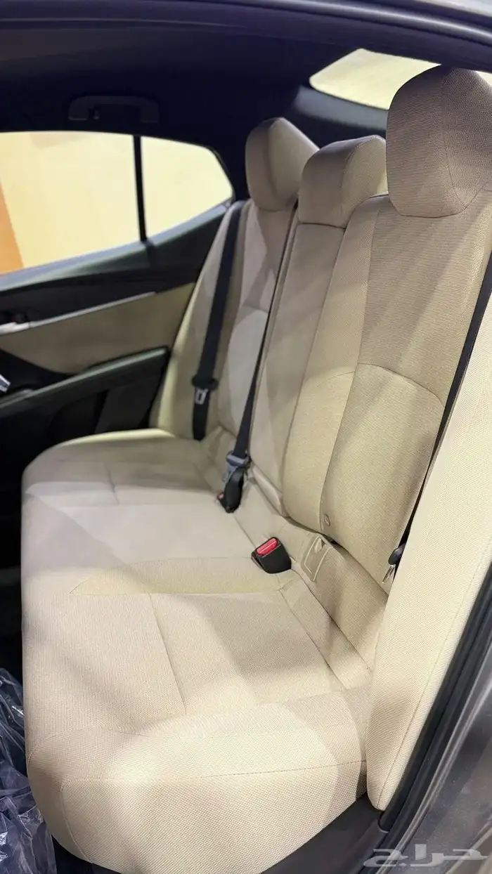 تويوتا كامري 2025 12