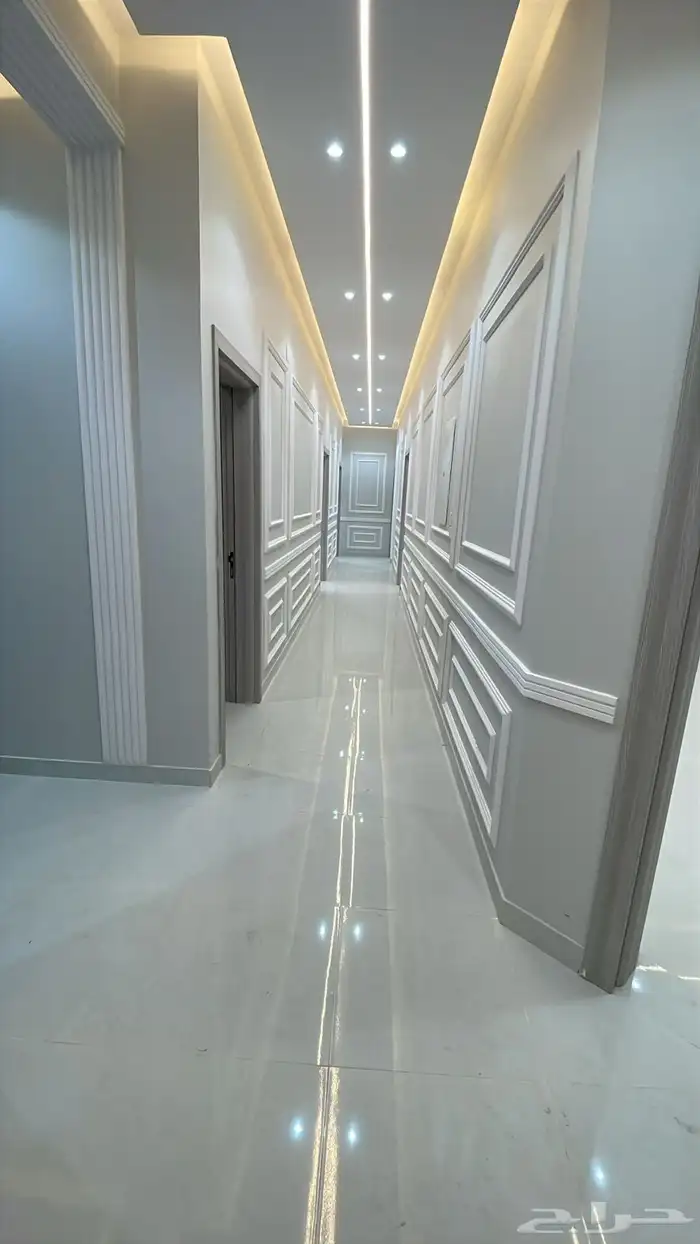 للبيع دور تأسيس دورين حي ملحق النفل شغل راقي وتصميم فخم وممي 7