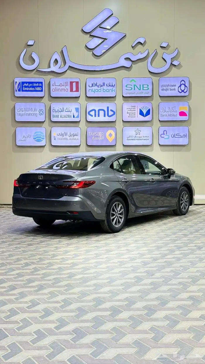 تويوتا كامري 2025 17