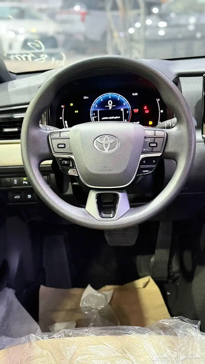 تويوتا كامري 2025 6