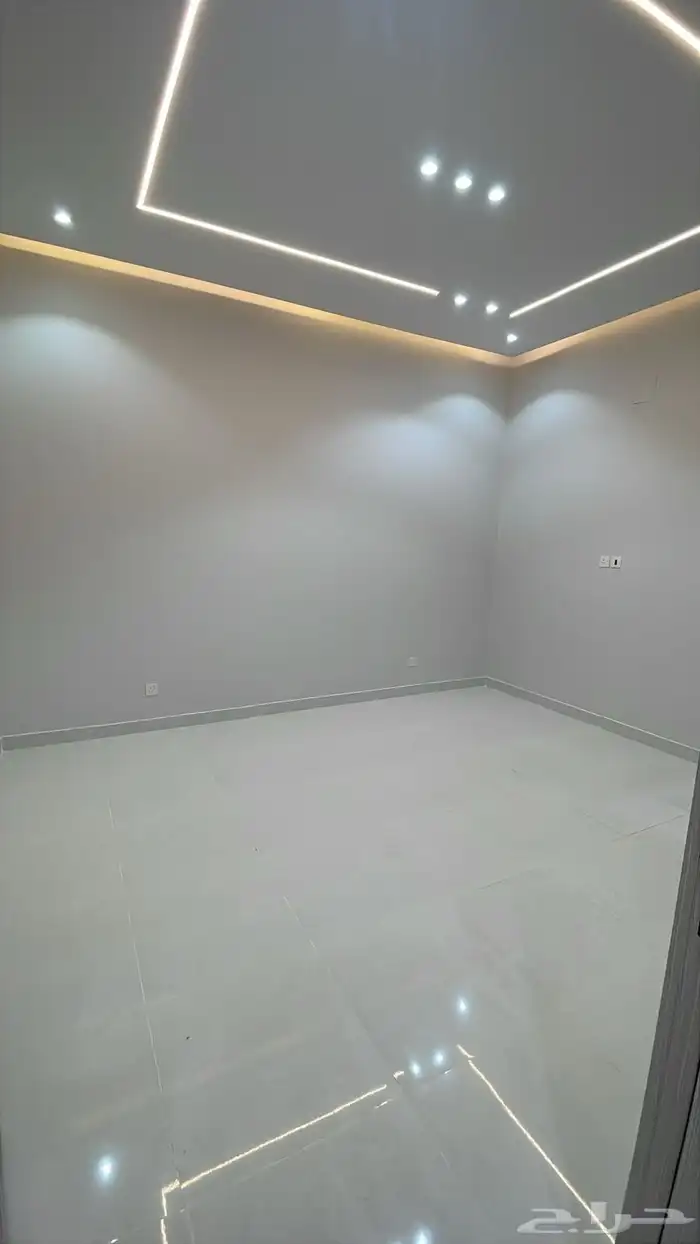 للبيع دور تأسيس دورين حي ملحق النفل شغل راقي وتصميم فخم وممي 16