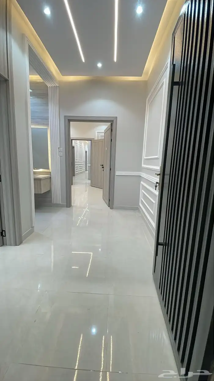 للبيع دور تأسيس دورين حي ملحق النفل شغل راقي وتصميم فخم وممي 3