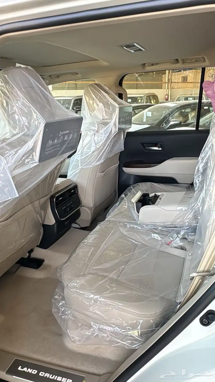 تويوتا لاندكروزر GXR 4 2026 2