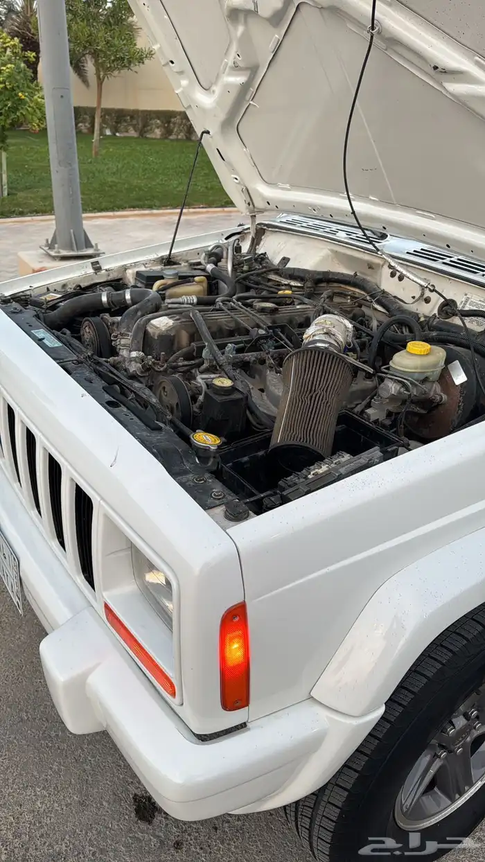 جيب شروكي موديل 2000 7