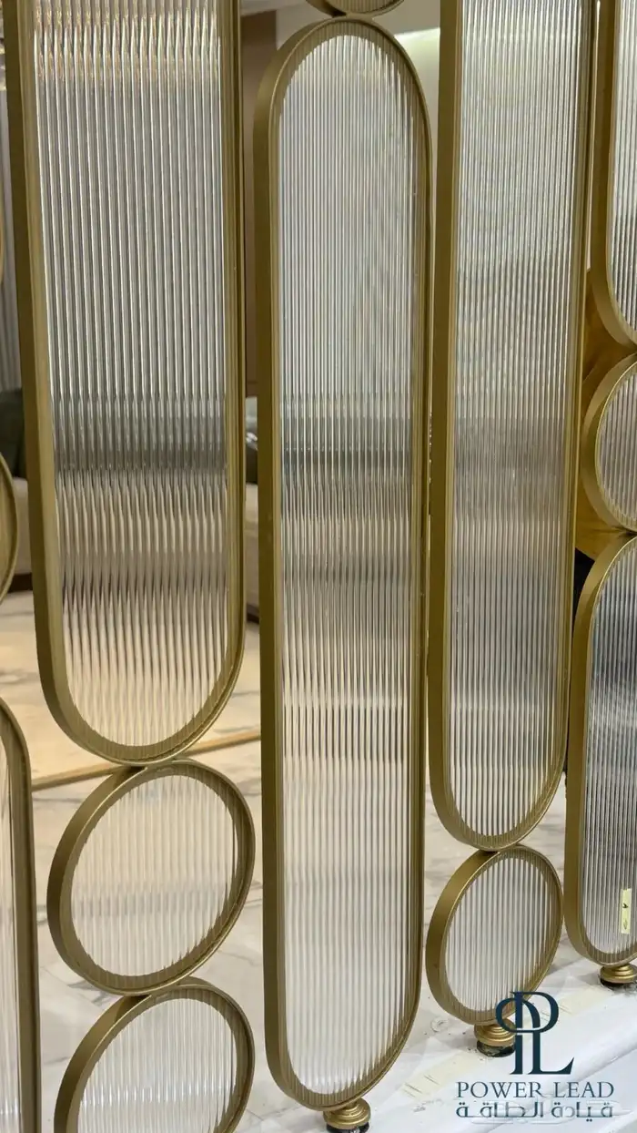 زجاج و مرايا ديكورية 3