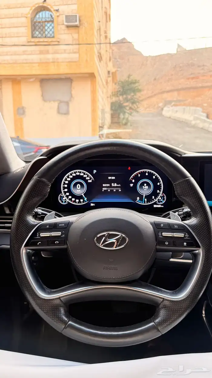 هيونداي ازيرا 2020 ( بنزين) v4 فل كامل بحالة ممتازة 9