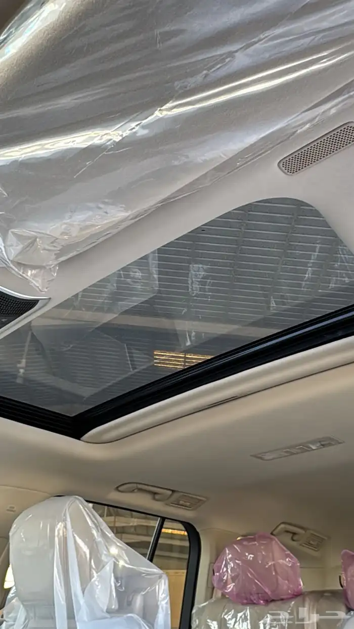 تويوتا لاندكروزر GXR 4 2026 3