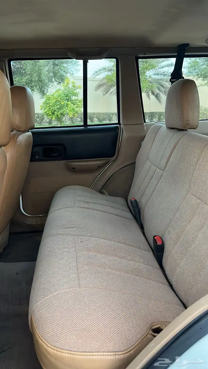 جيب شروكي موديل 2000 11