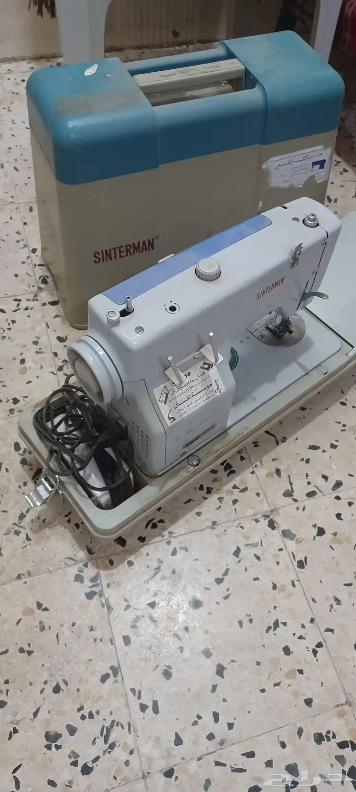 مكينة خياطه وتطريز 0