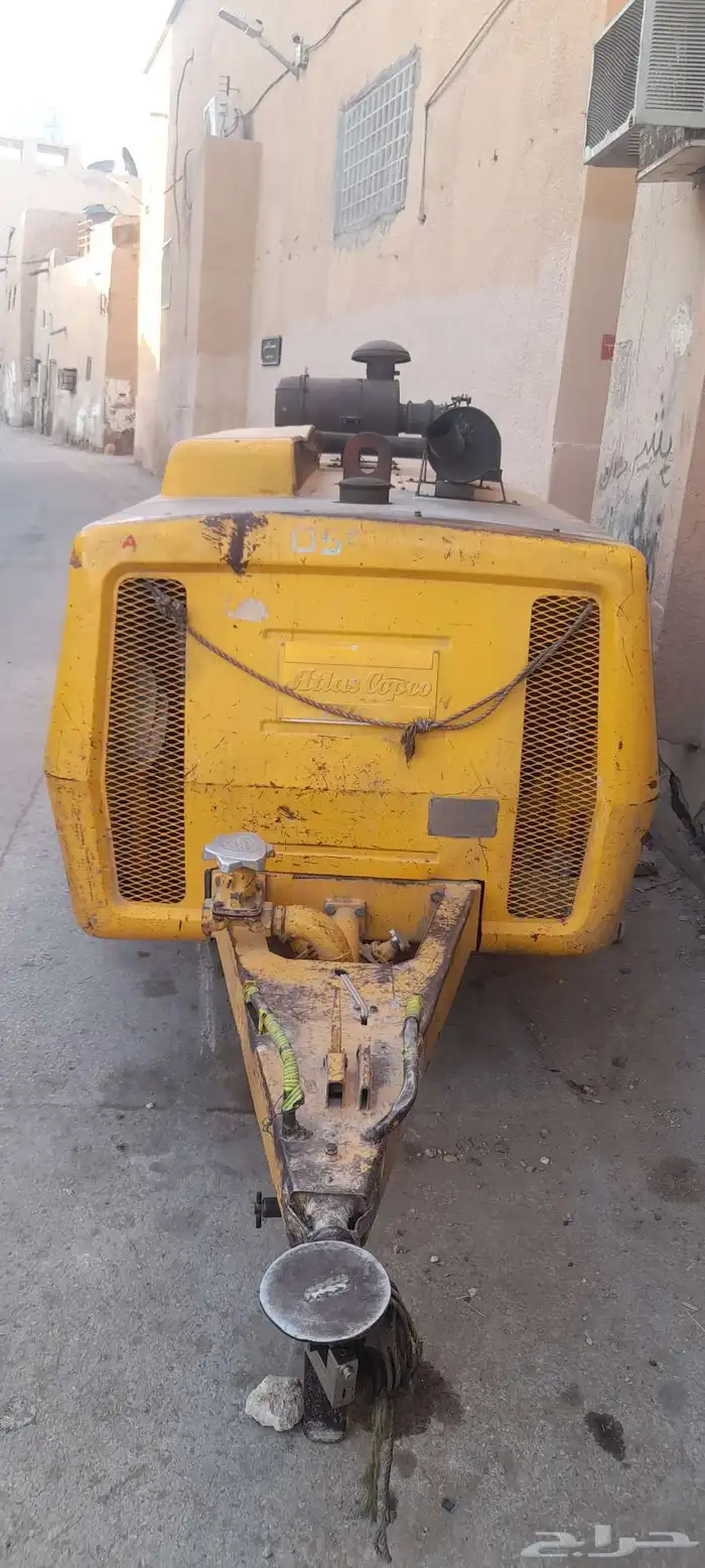 كمبريسر للإيجار وتكسير قواد رسيف حديد تنظيف 6