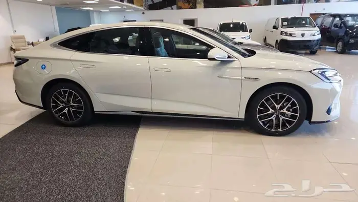 انطلق نحو المستقبل بسيارة BYD سيل 7 م2026 2