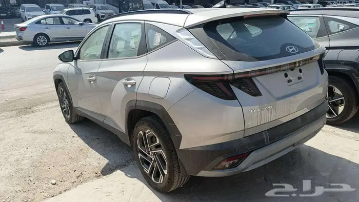 هيونداي توسان 1.6 كومفورت 2025 4