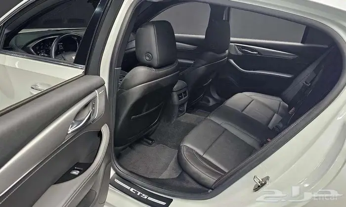كاديلاك CT5   2022 19