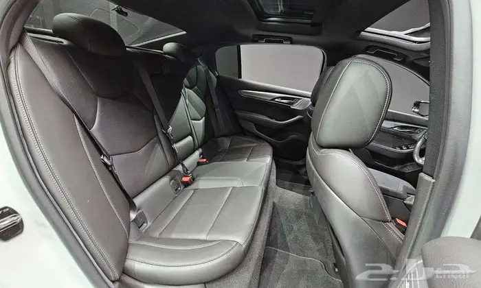 كاديلاك CT5   2022 18