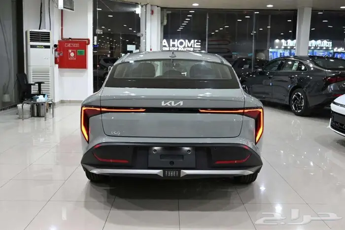 كيا K4 الفئه LX استاندر ماكينة 2.0 موديل 2026 15
