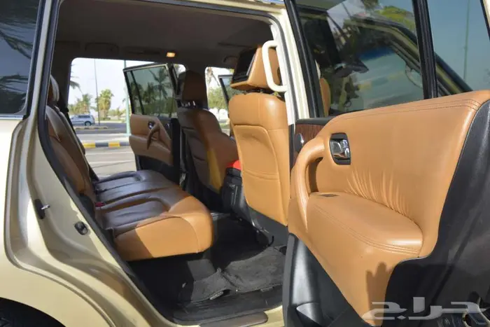 جيب نيسان باترول 2014 بلاتنيوم 6