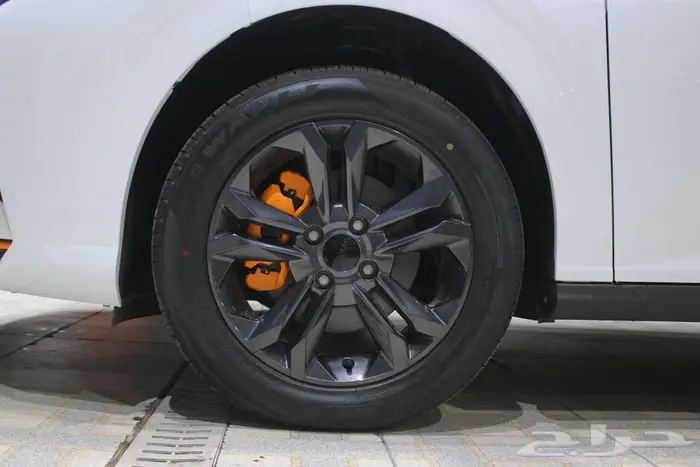 دونج فينج شاين 6