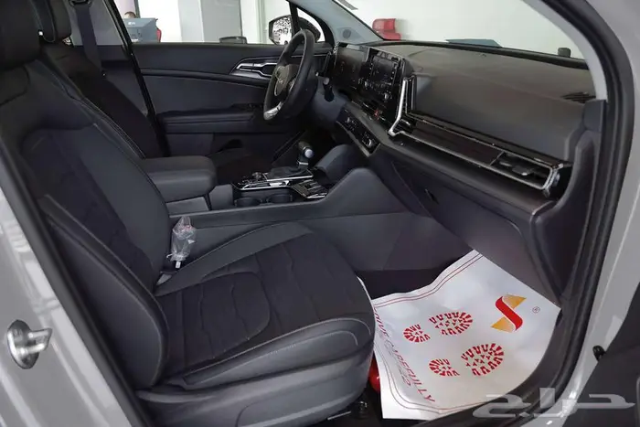 أناقة عصرية بلمسة رياضية سبورتاج 2025 من كيا 4