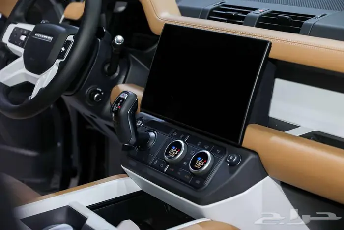 لاند روفر دفيندر 110 SE X-Dynamic V4 موديل 2026. 5