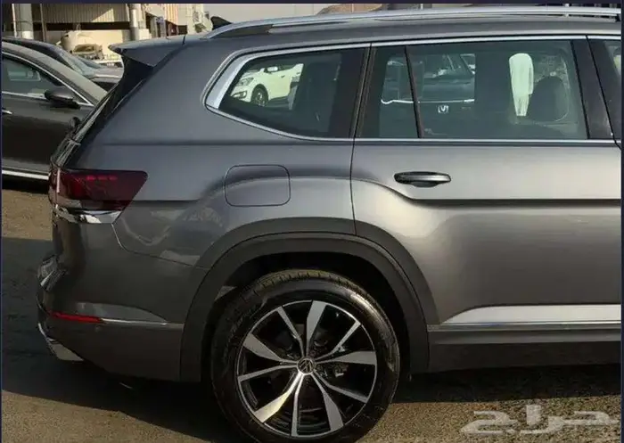 فولكس واجن تيرامونت 2024 R line شبه جديد 7