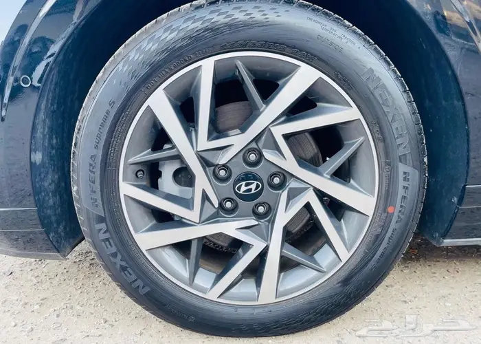 ازيرا 2025 وارد كوريا 10