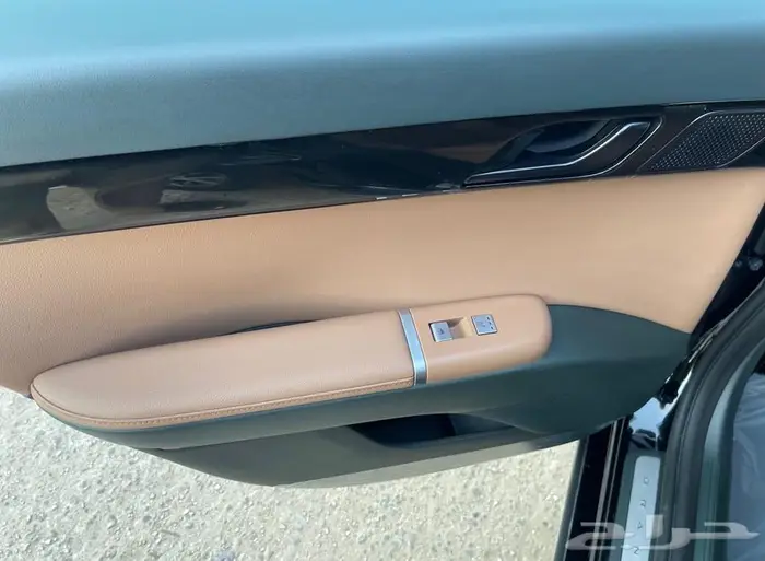 ازيرا 2025 وارد كوريا 22