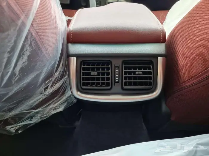 تويوتا هايلوكس S-GLX ديزل 2025 - عروض 50 50 8