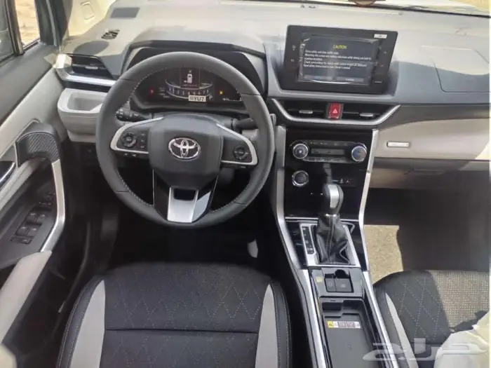 تويوتا فيلوز 2025 GLX عبداللطيف جميل 5