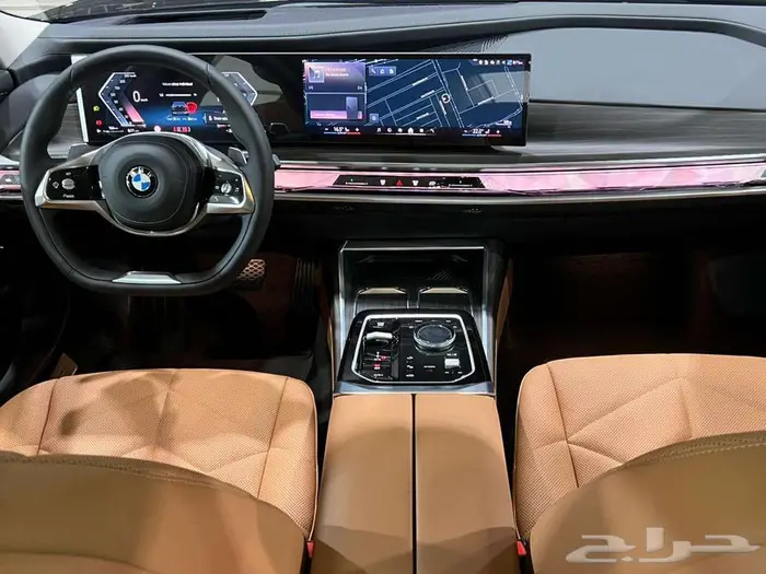 بي ام دبليو 735i موديل 2026 اصفار 9