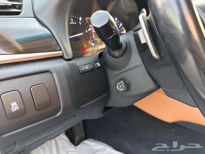 لكزس GS350 2018 27
